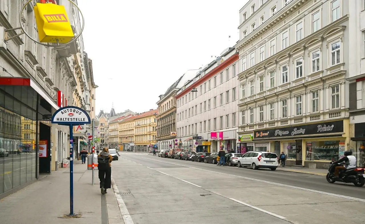 Exclusive Apartment Schoenbrunn Vienna
